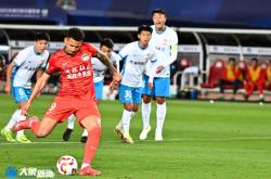 开云体育APP下载-河南队在客场比赛中追平比分