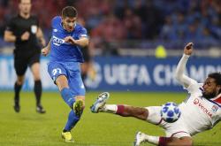 开云体育官网-包含里昂客场战平，保持不败纪录的词条