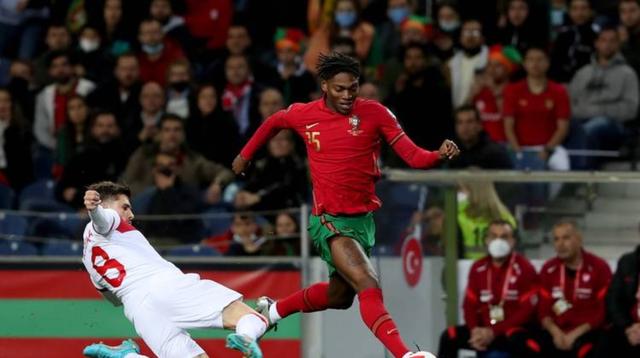 西班牙客场逆转斯洛伐克,取得关键三分 西班牙客场逆转斯洛伐克,取得关键三分