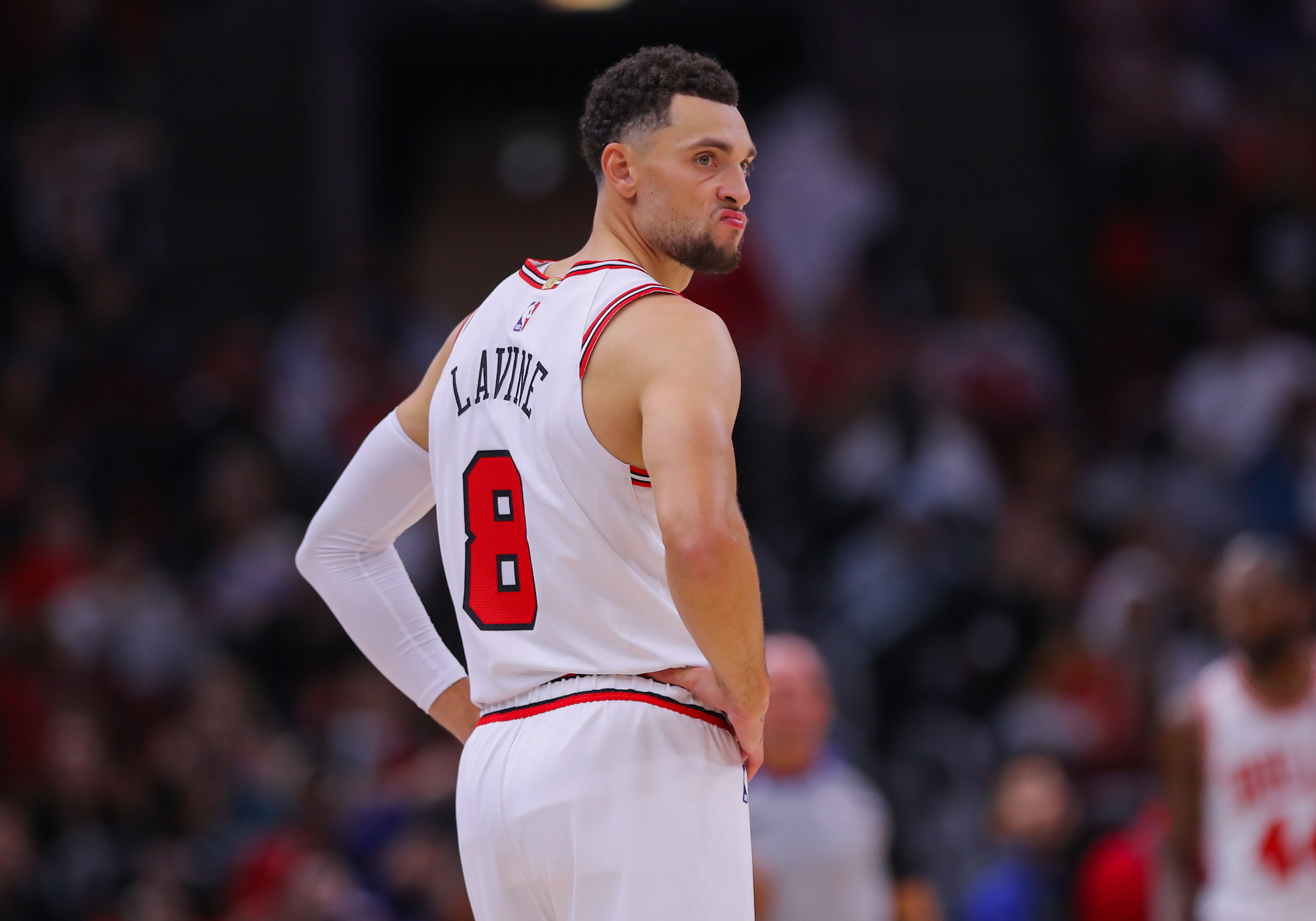 美国男篮爆冷雷霆,拉文爆发神勇的简单介绍 美国男篮爆冷雷霆,拉文爆发神勇的简单介绍