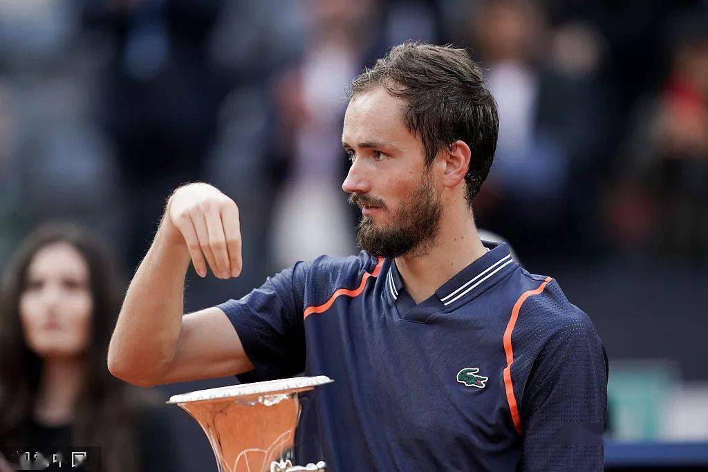 ATP总决赛横扫戴维斯杯，梅德韦杰夫状态火热